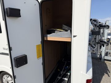 Adria MATRIX 600 DT Nav | Zonnepaneel | Hefbed